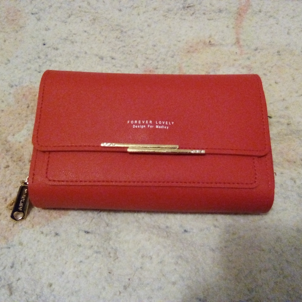 New Forever Lovely Design For Madley Red Faux Leather Crossbody Wallet Purse